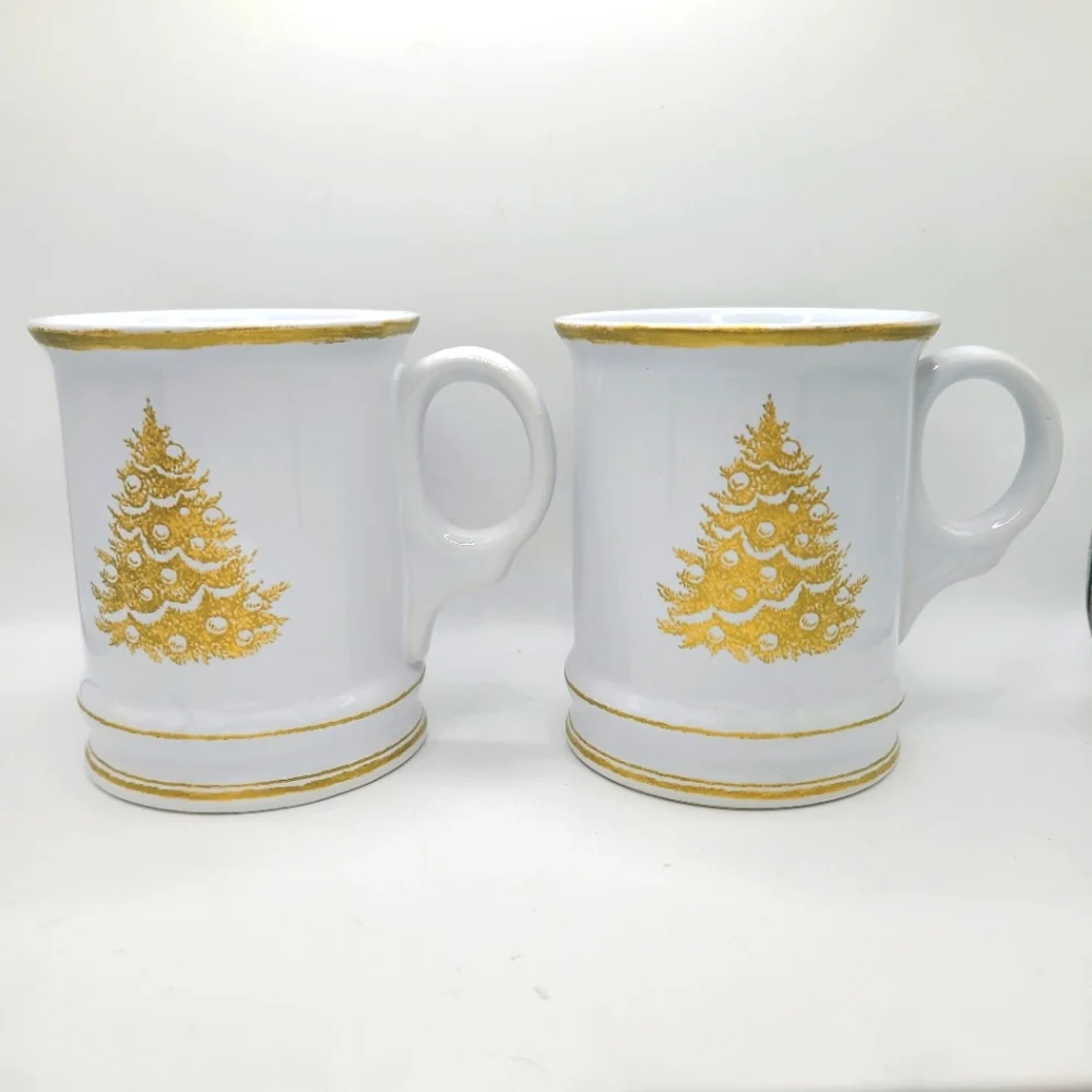 Williams Sonoma Elegant Gold Christmas Tree Mugs Set Of 2